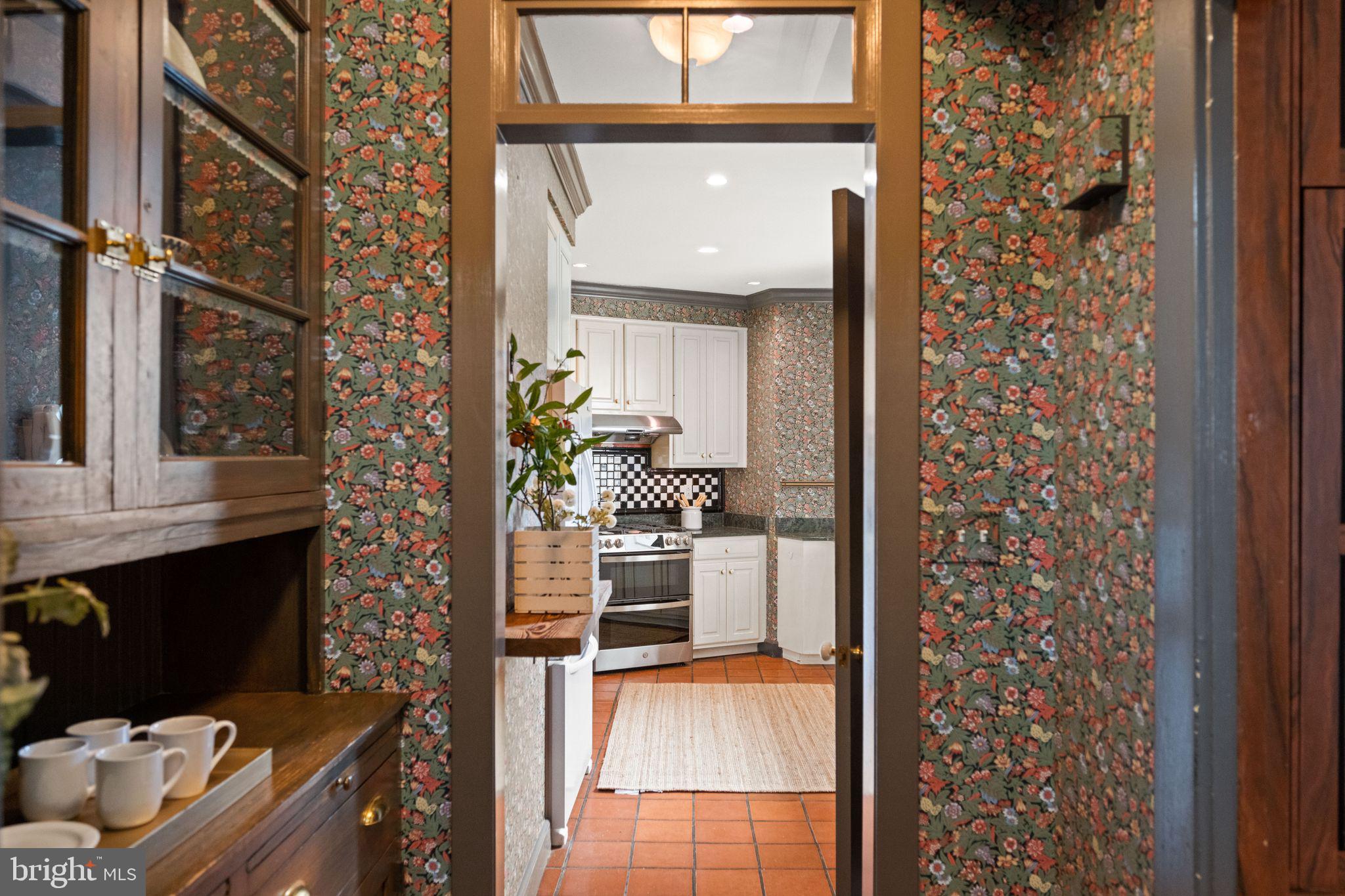 CHARLES VILLAGE - Residential