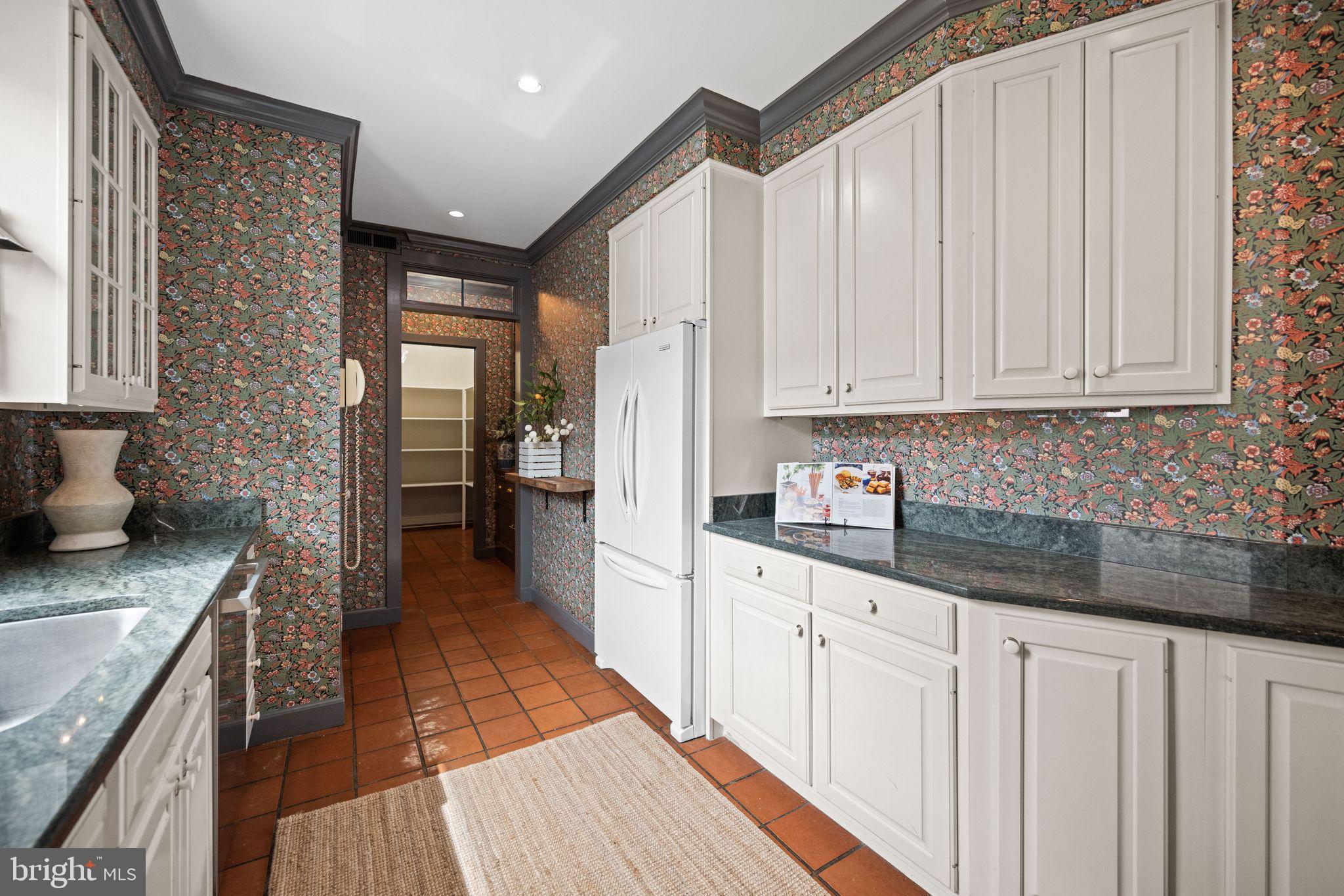 CHARLES VILLAGE - Residential