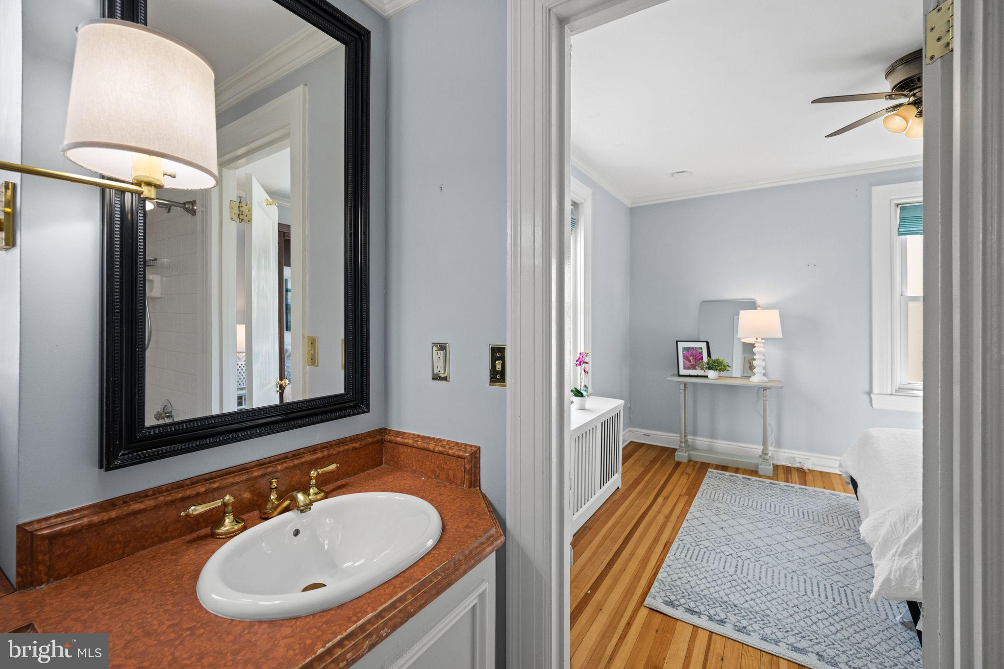 CHARLES VILLAGE - Residential