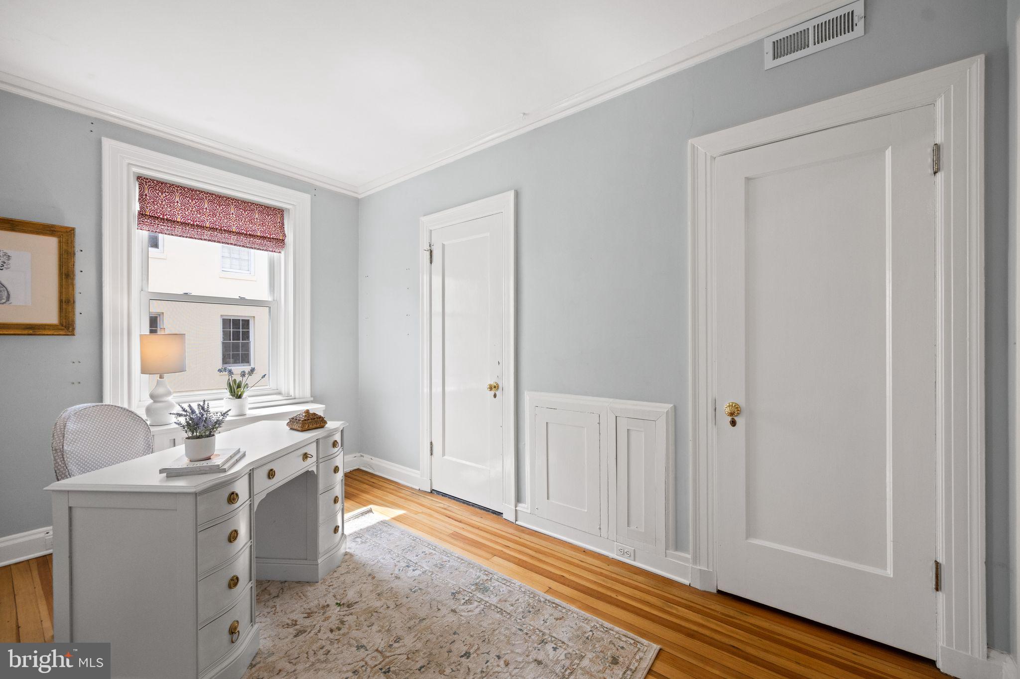 CHARLES VILLAGE - Residential