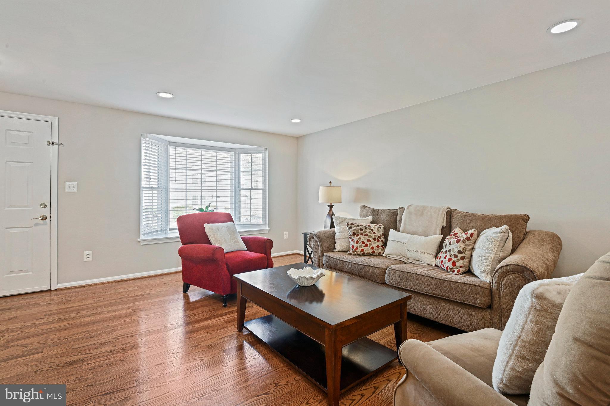 SINGLETONS GROVE - Residential