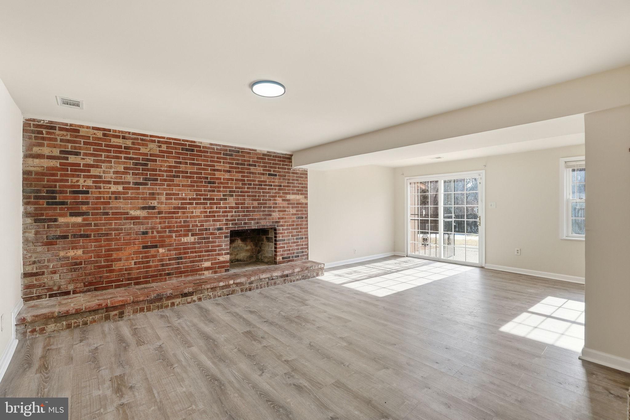 WINDBROOK - Residential