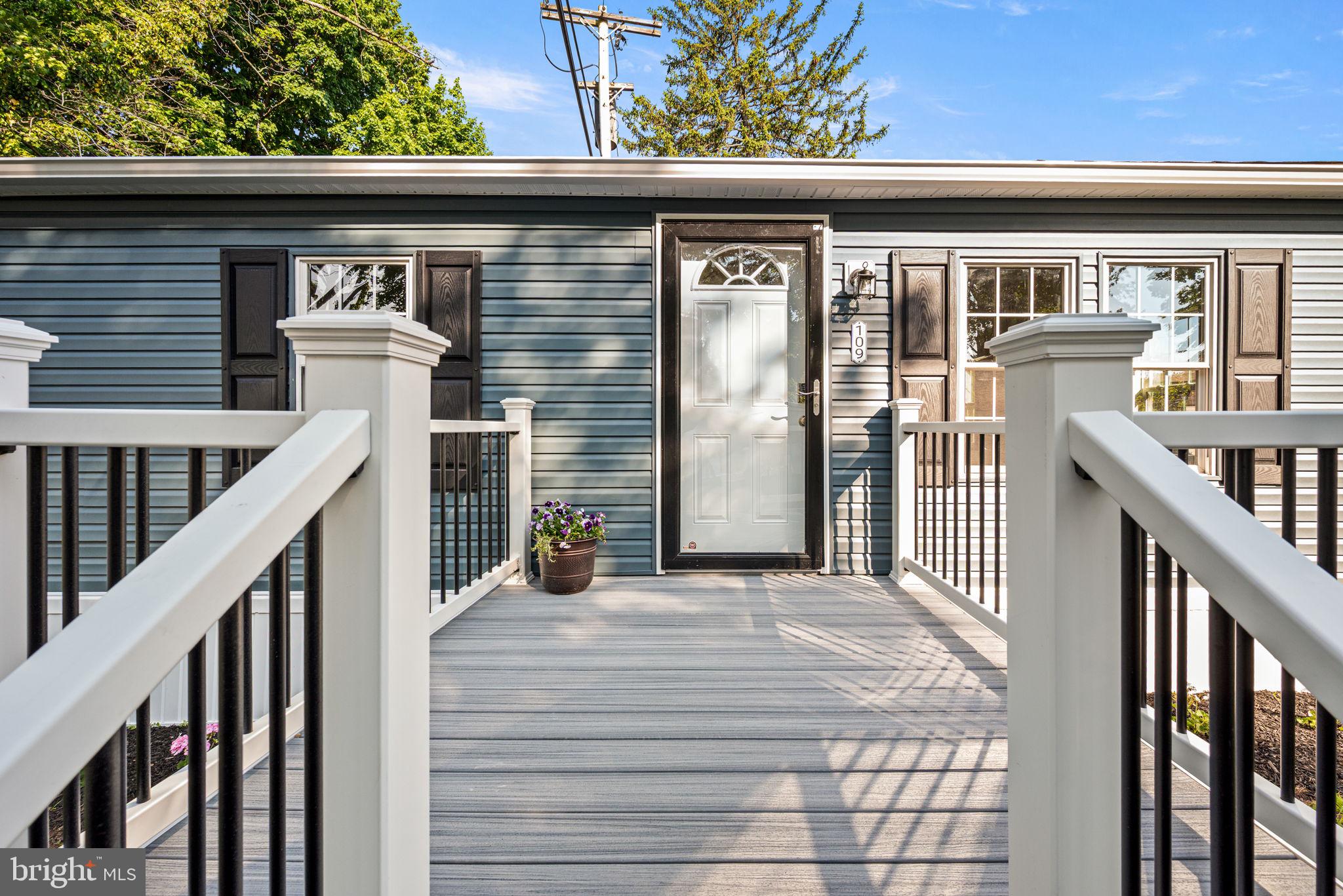 165 W RIDGE PIKE 109