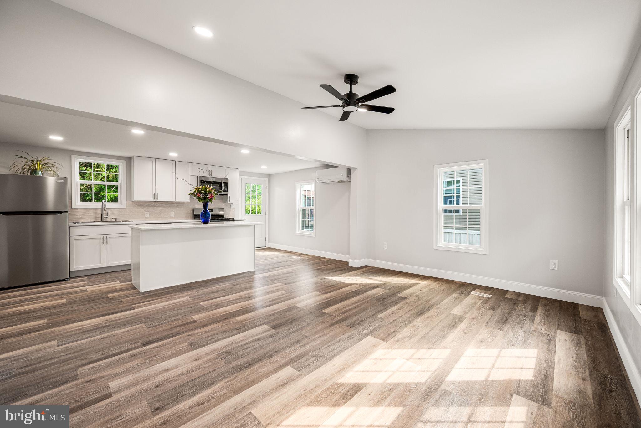 165 W RIDGE PIKE 109