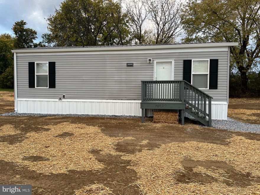 Adorable & Affordable! This charming 1-bedroom mobile home is your perfect opportunity to stop renting and start owning — complete with your own land! Nestled in a quiet, peaceful area, this home features front and back decks where you can relax and enjoy the outdoors. Inside, you'll find a cozy living space with public water and sewer, plus a heat pump for year-round comfort. Whether you're downsizing, just starting out, or looking for an investment property, this home is a smart and budget-friendly choice. Homes at this price don't last — schedule your showing today!
This home may qualify for financing through several local and regional lenders who specialize in mobile and manufactured home loans. Ask about options for homes on owned land, including programs offered by community banks and lenders experienced in rural properties. Buyers are encouraged to check with their preferred bank or local lenders to explore loan programs that may be available for this property type. Dustin Branner- Jefferson Security Bank, Steve Sirbaugh-Capon Valley Bank, Bank of Romney