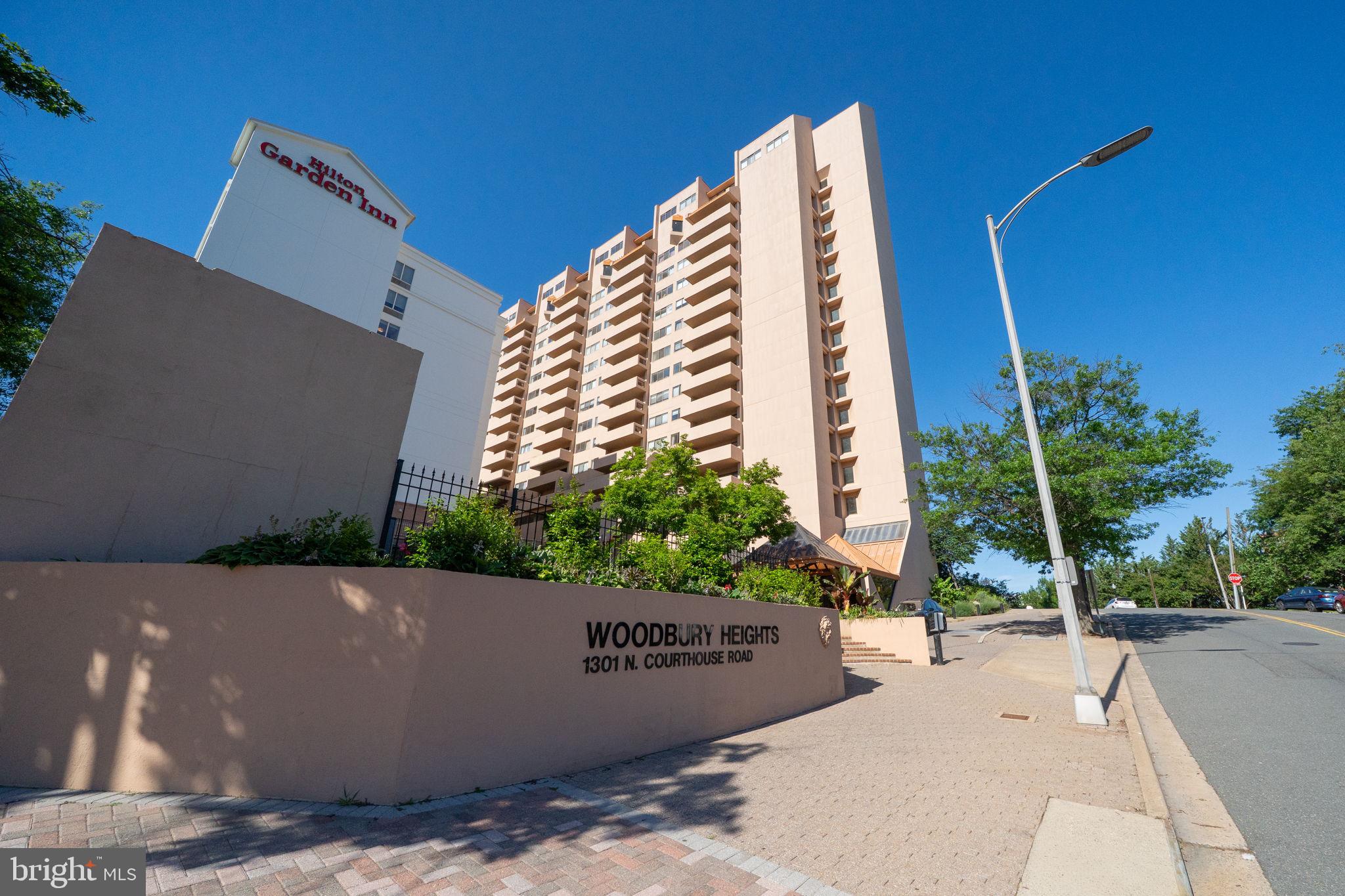 1301 N COURTHOUSE ROAD 1807