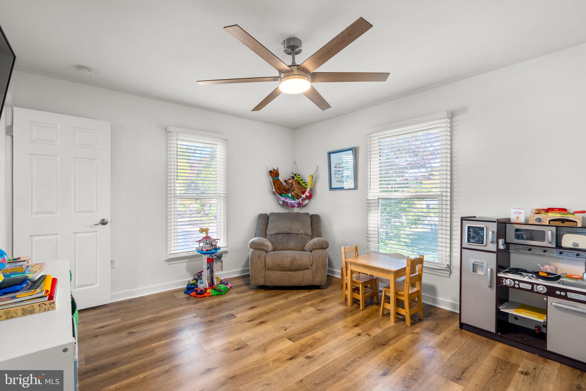WILSHIRE - Residential