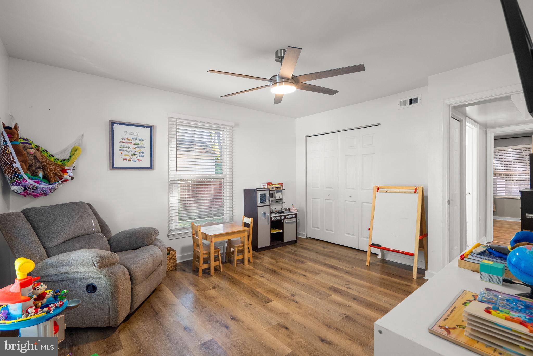 WILSHIRE - Residential