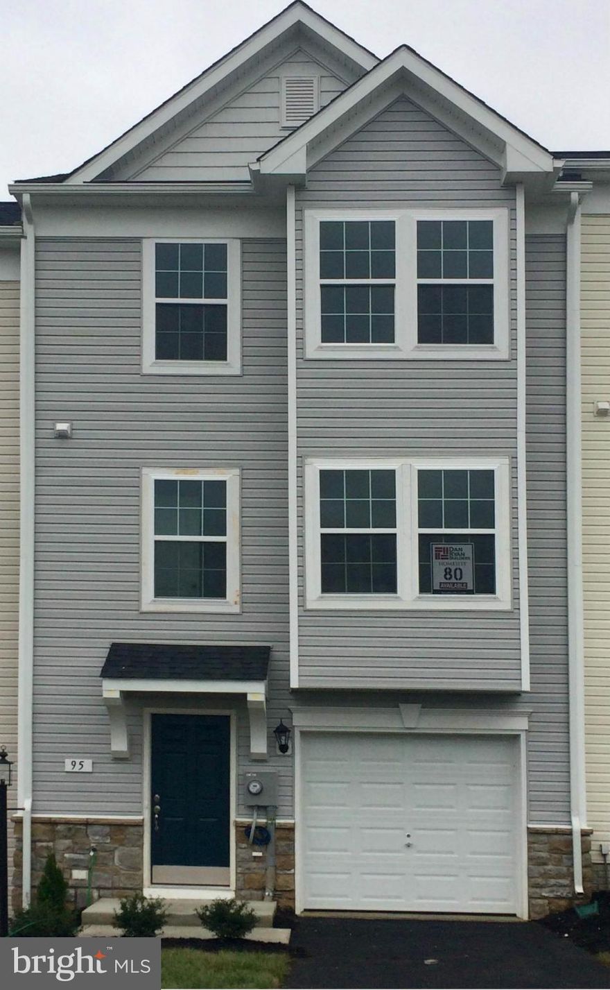 Dan Ryan Builders offers a new set of 3level garage townhomes at Kensington Terrace near airport, Tabler Station Business Park & I81. This good looking unit has stone detail front with 2 story box bay for a stylish touch inside & out, cathedral ceiling to open up the owner's suite plus deluxe bath with separate tub & shower & even a double vanity. Finished basement!! Everyone loves a garage!