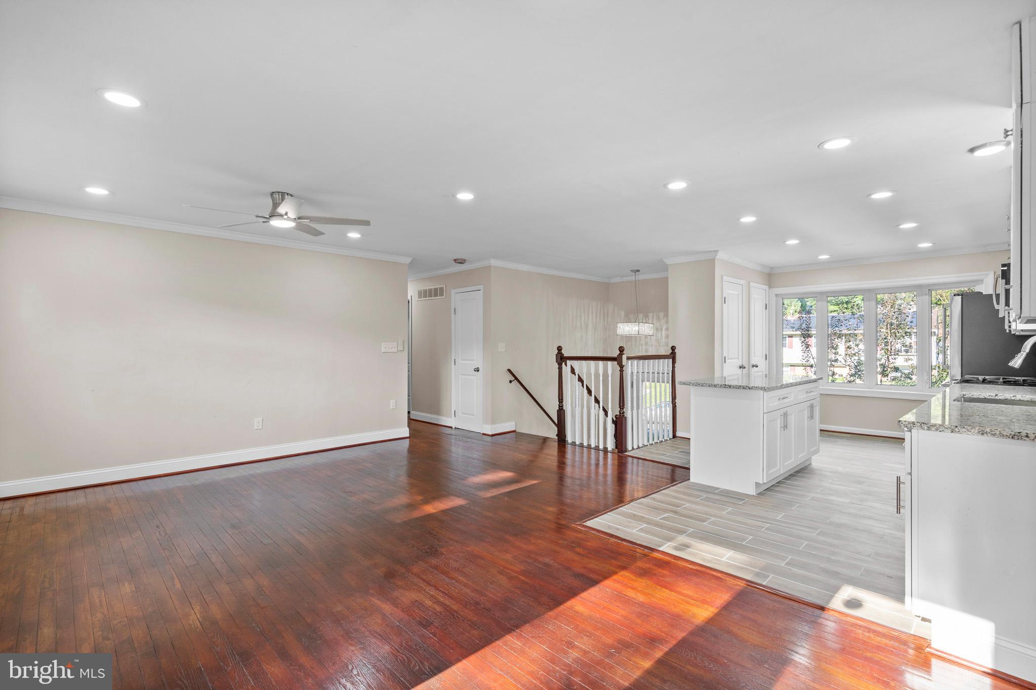 RIVA FARMS - Residential