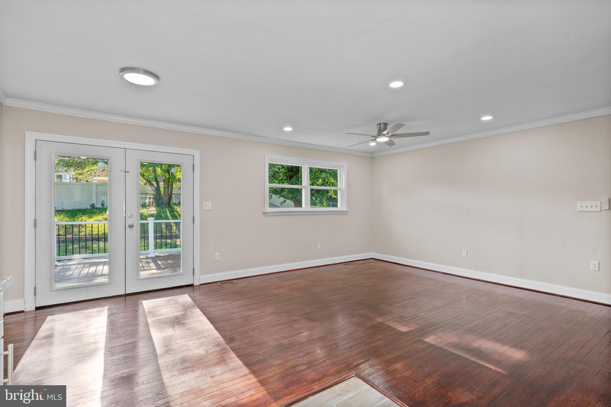 RIVA FARMS - Residential