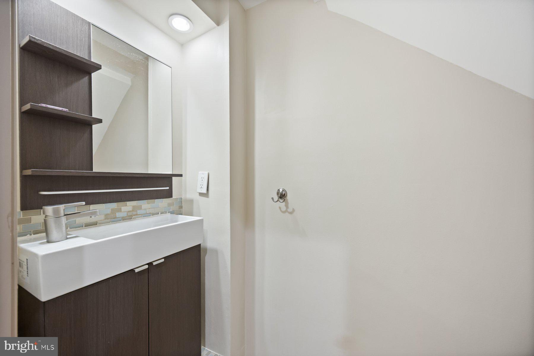 PATTERSON PLACE - Residential Lease