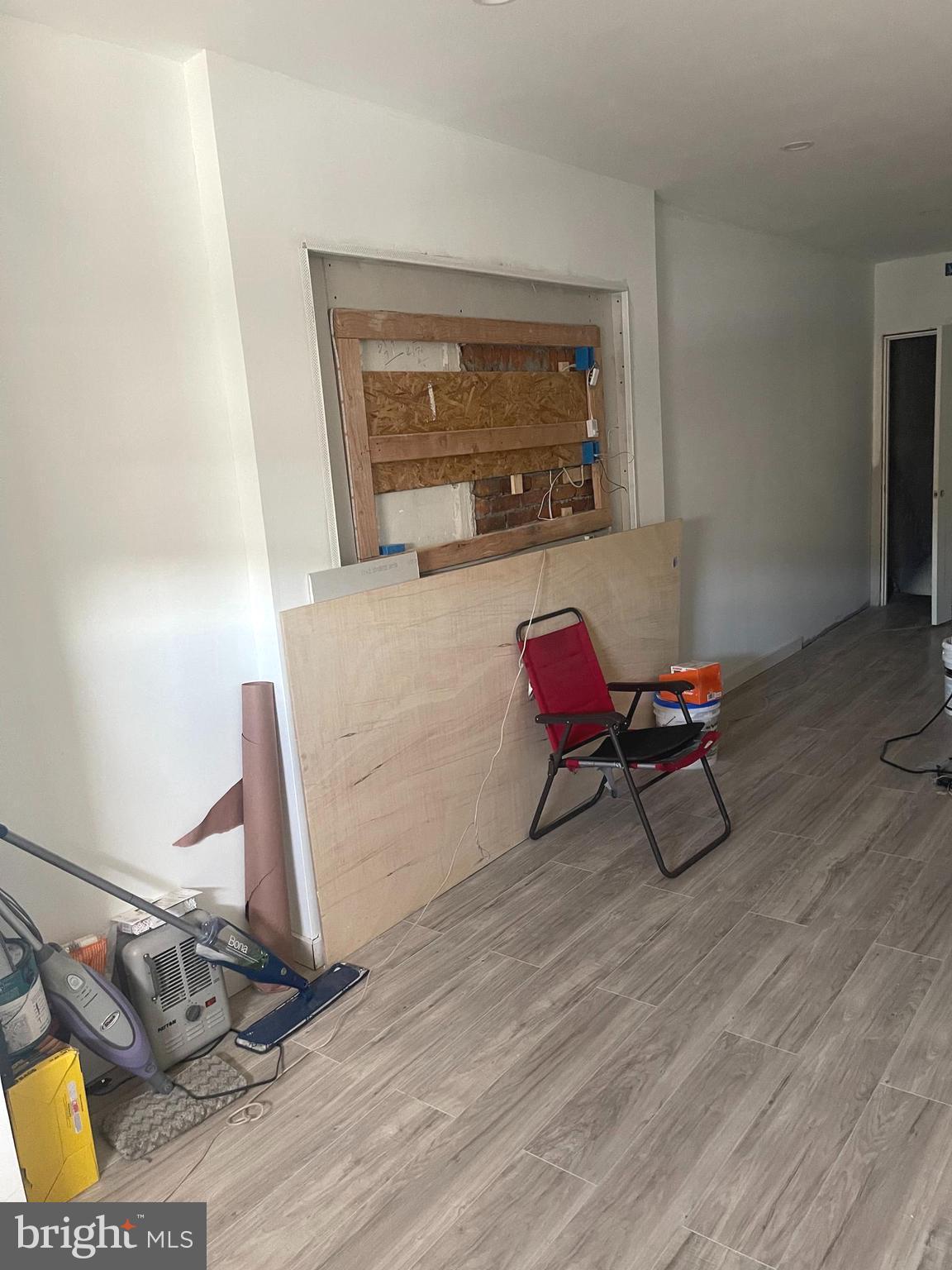 PHILADELPHIA (NORTHWEST) - Residential