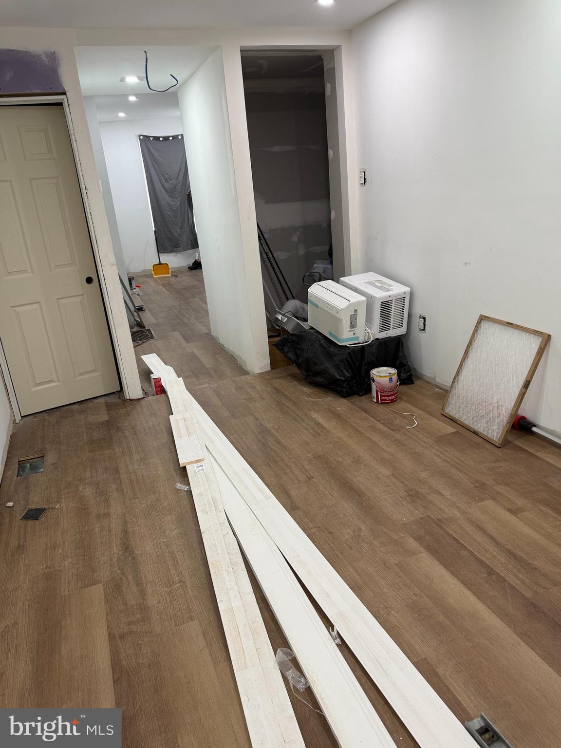 PHILADELPHIA (NORTHWEST) - Residential