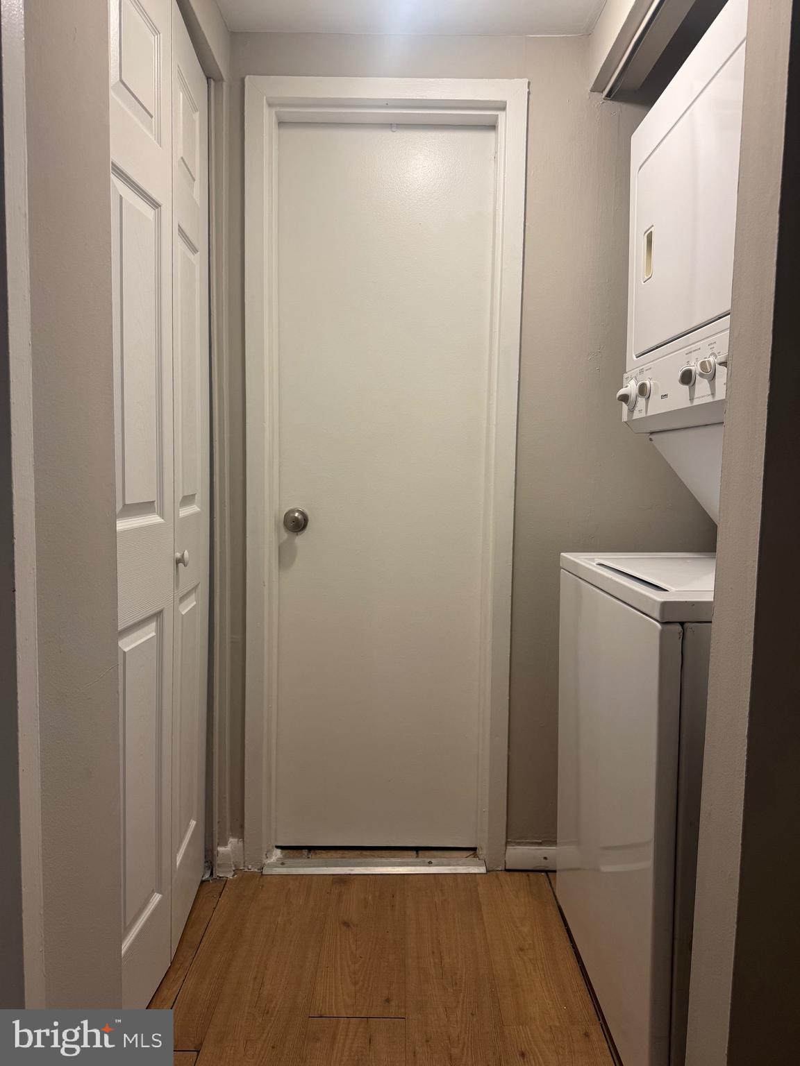 TREETOP CONDO - Residential