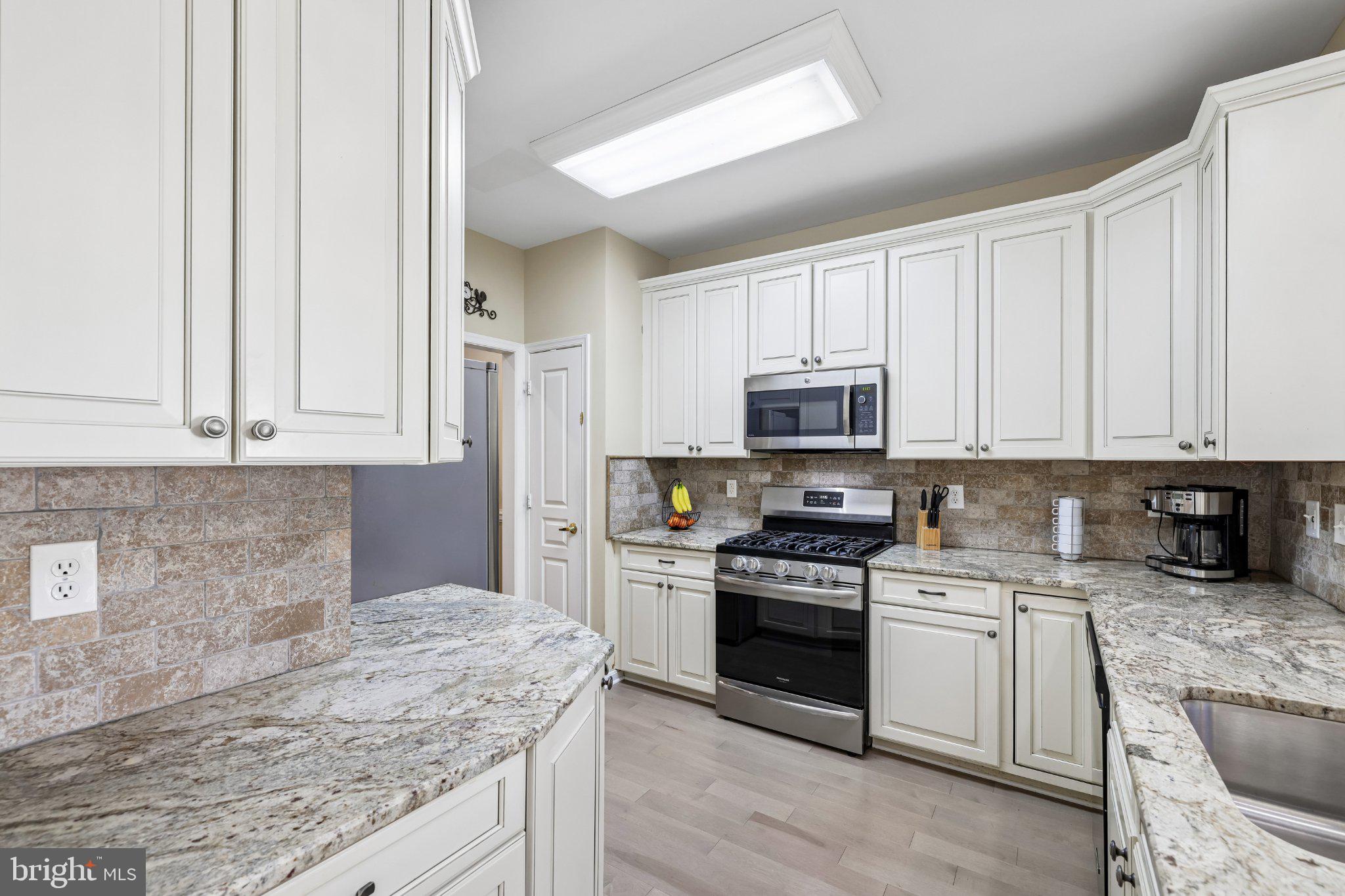 7235 PEBBLE CREEK DRIVE 2