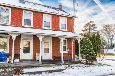 8914 BROOKDALE ROAD BREINIGSVILLE PA 18031