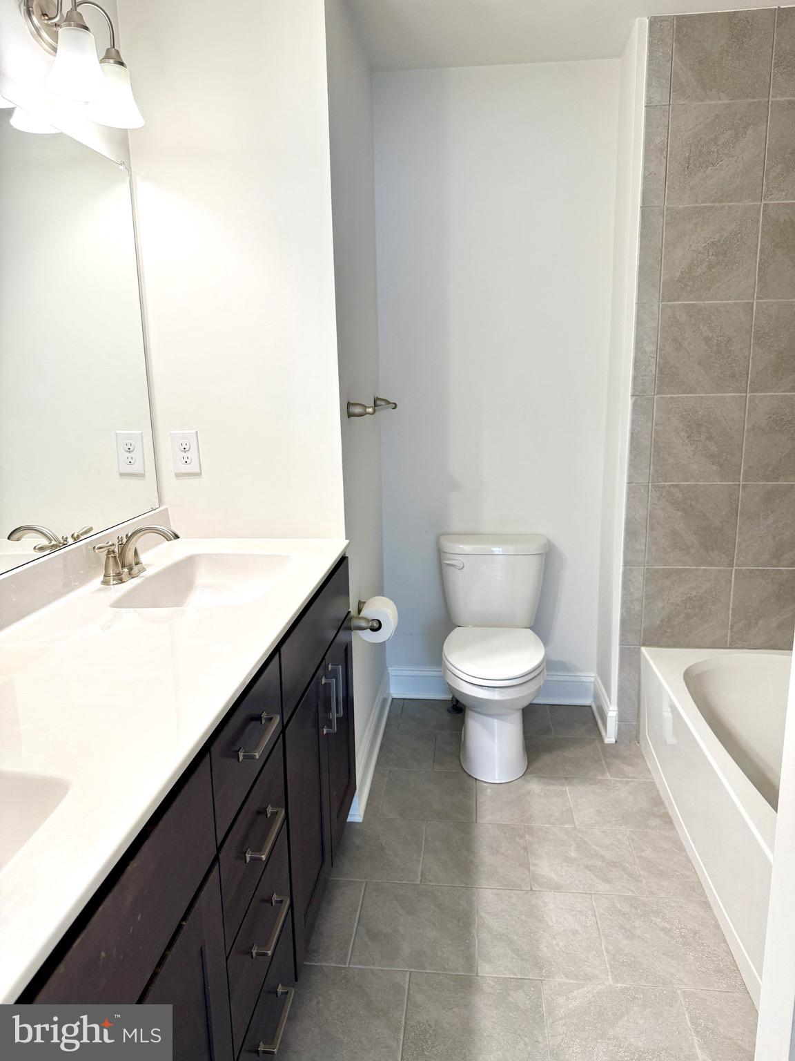 BROOKEFIELD - Residential