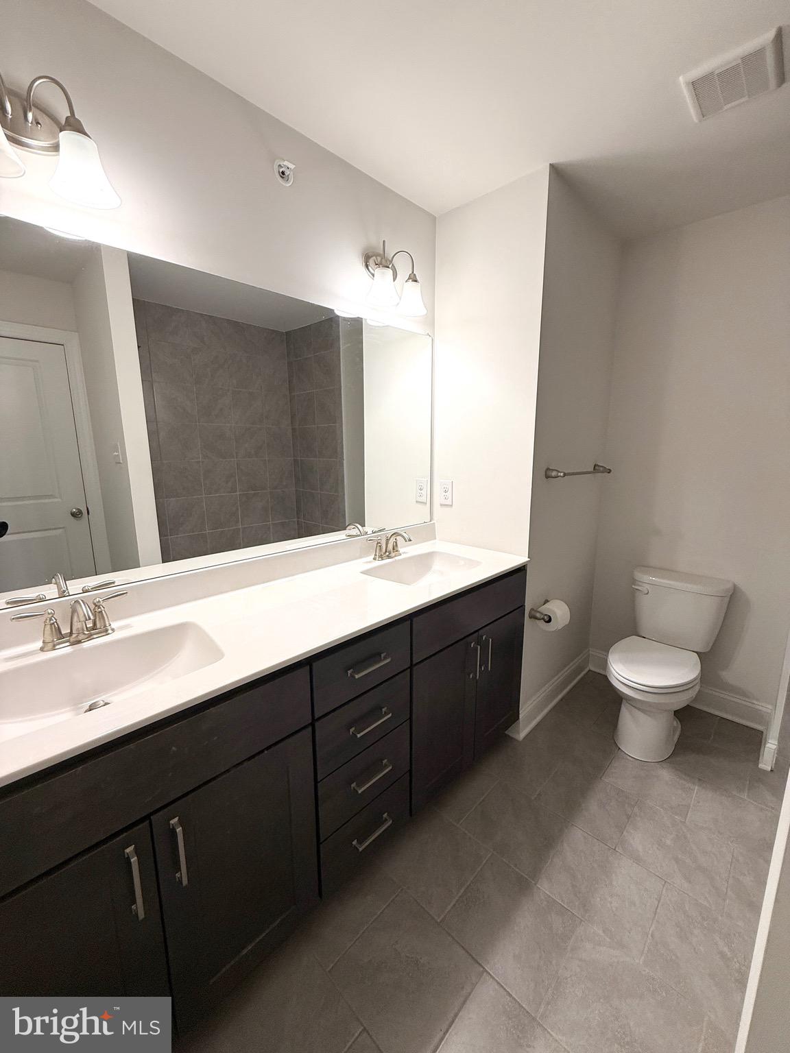 BROOKEFIELD - Residential