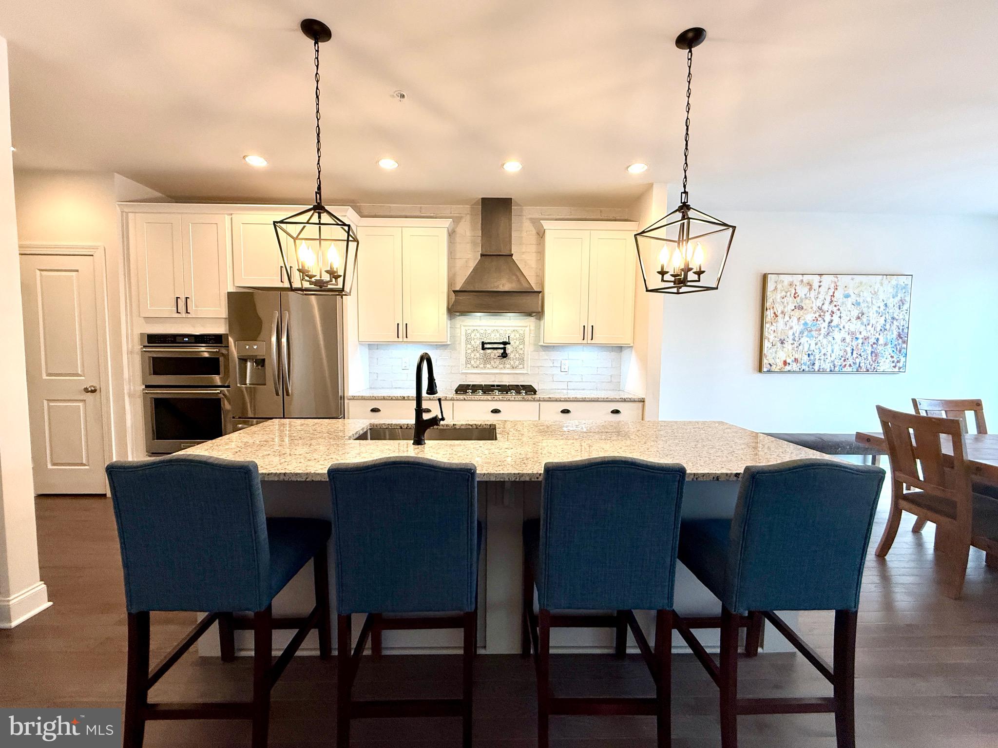 BROOKEFIELD - Residential