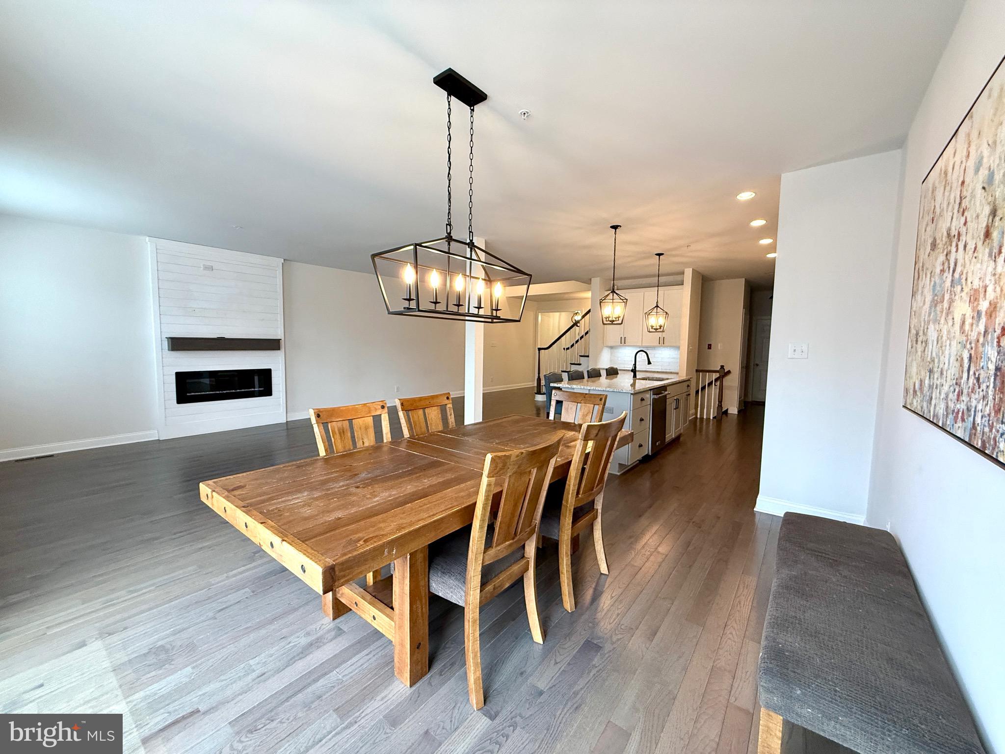 BROOKEFIELD - Residential