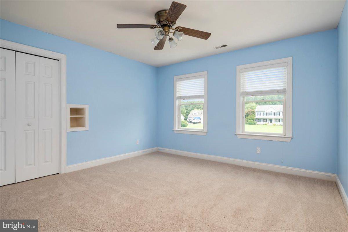 CLAIBORNE FARM - Residential