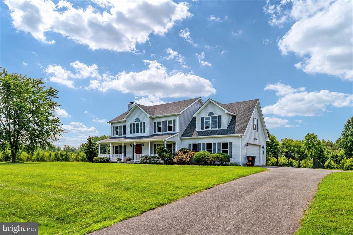 CLAIBORNE FARM - Residential