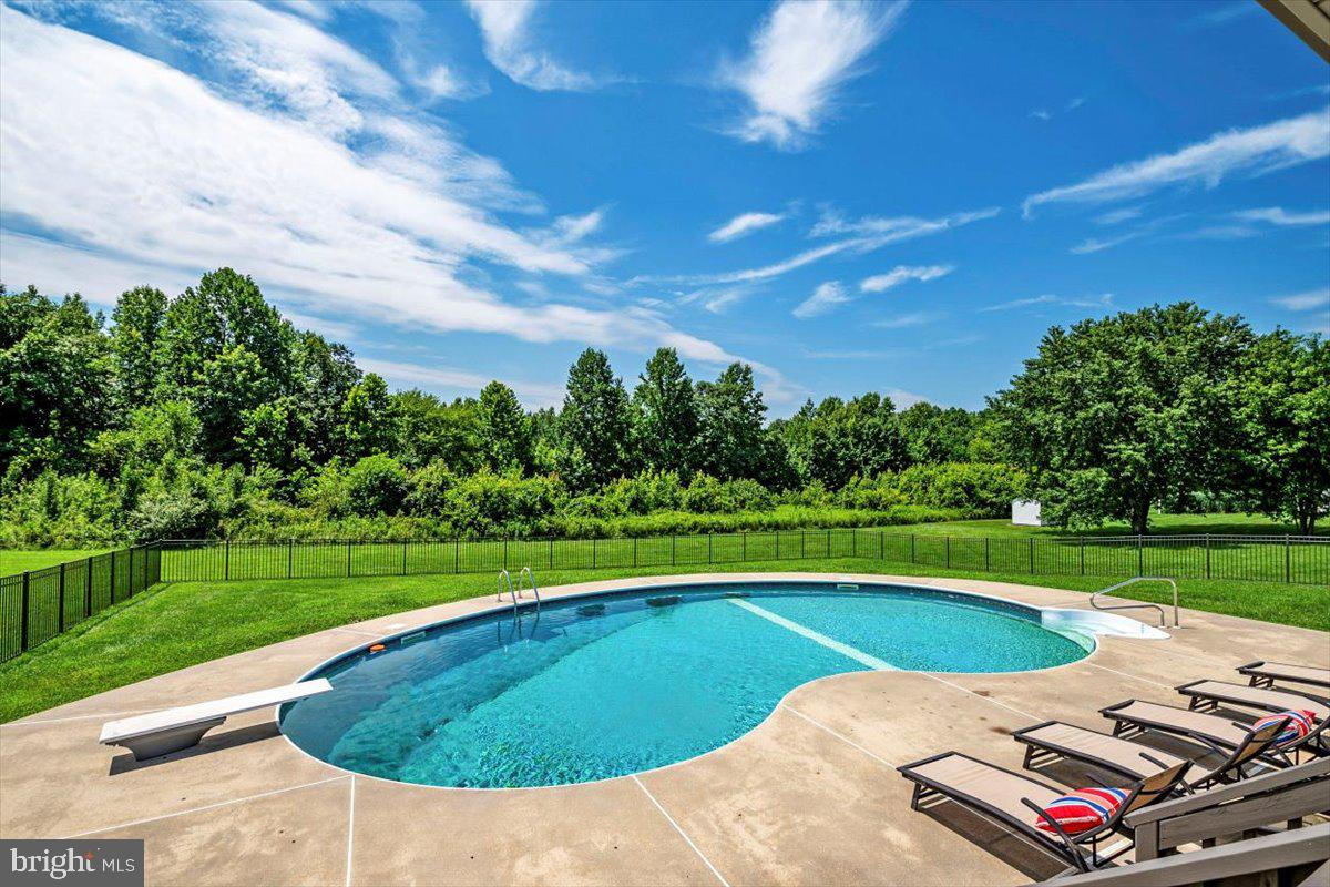 CLAIBORNE FARM - Residential