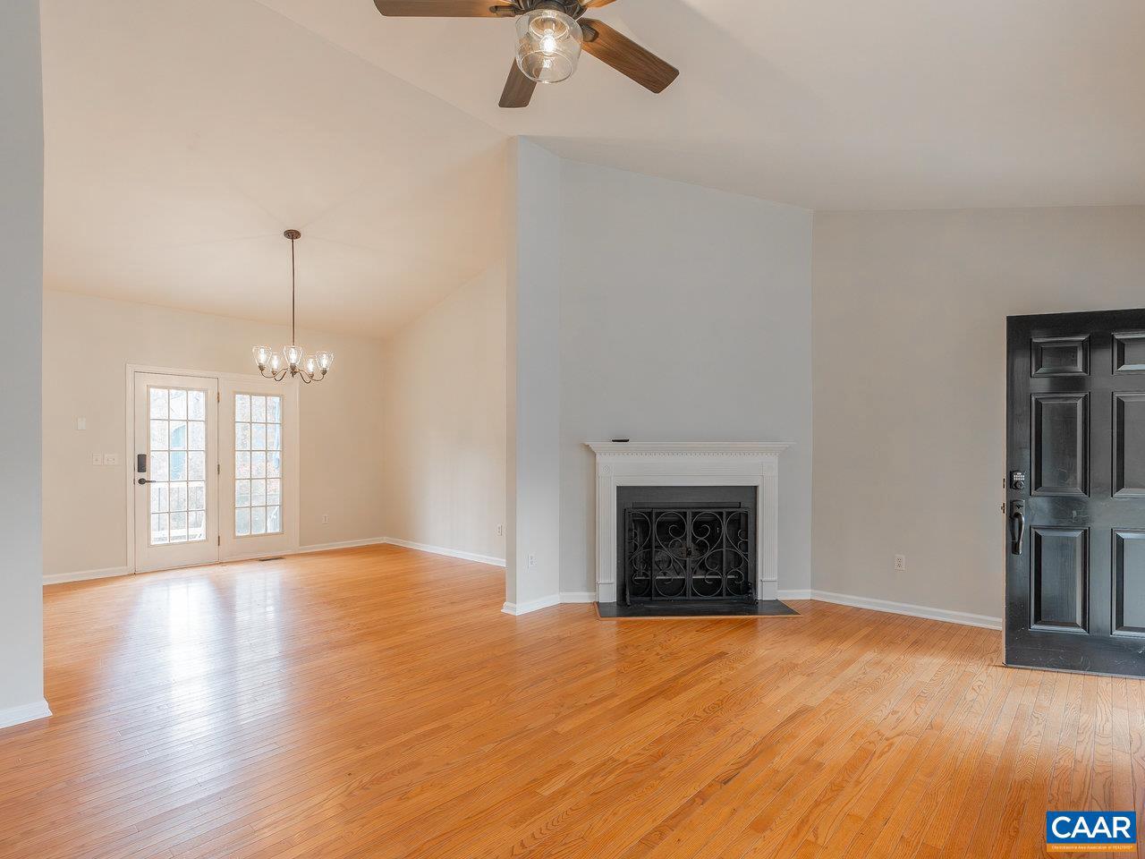 GREEN ACRES - Residential