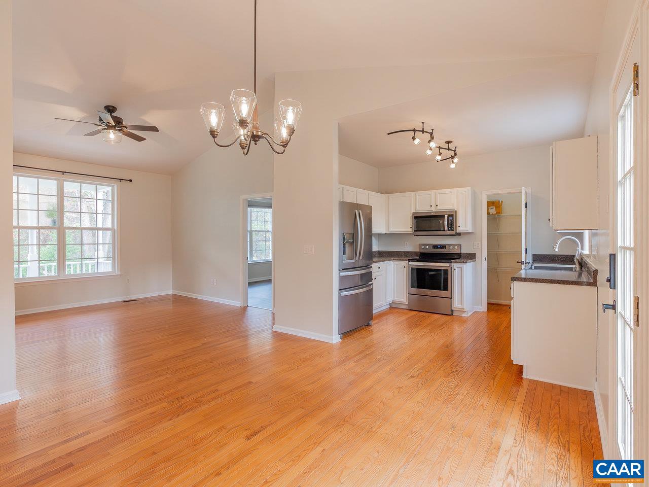 GREEN ACRES - Residential