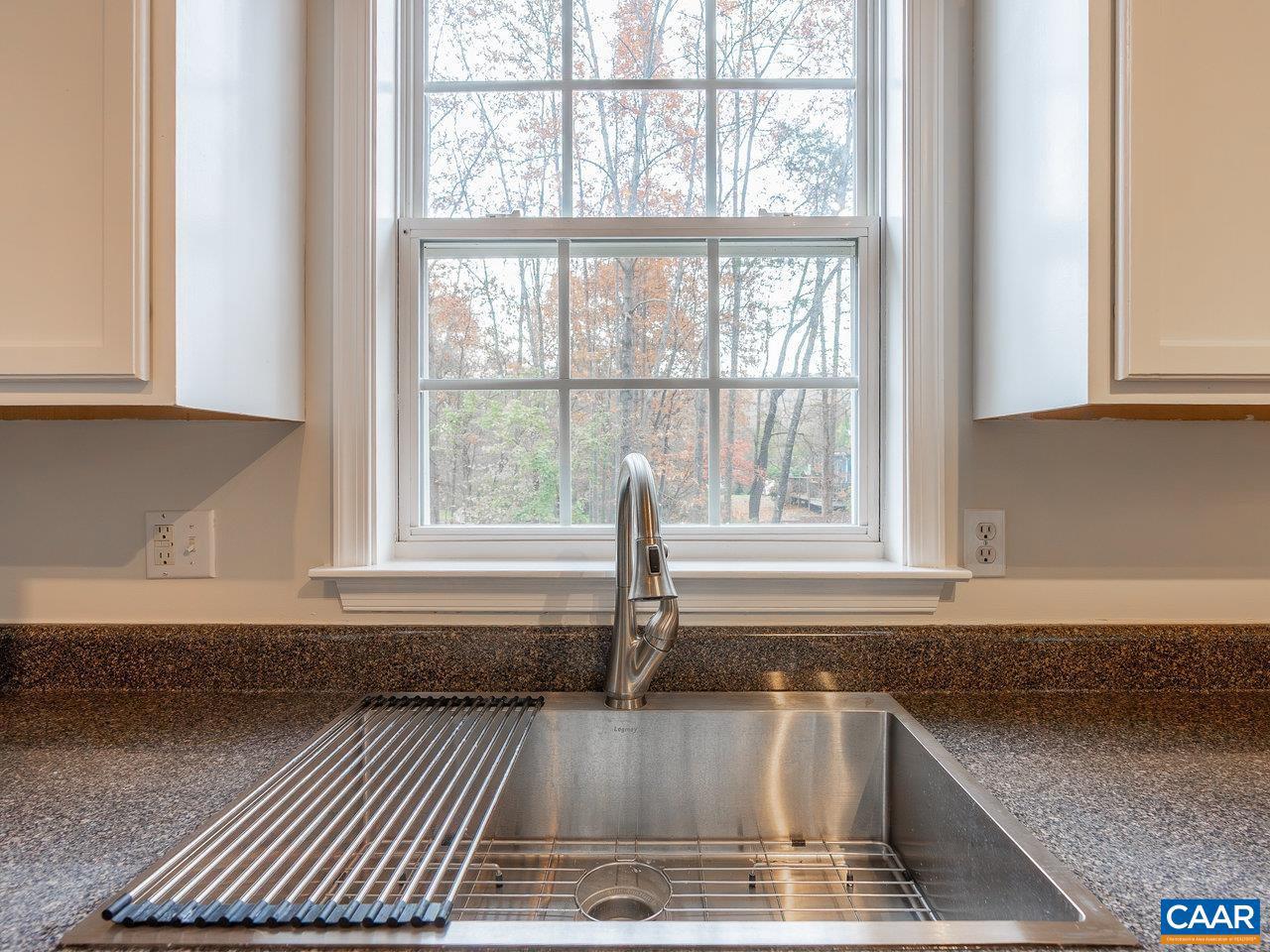 GREEN ACRES - Residential