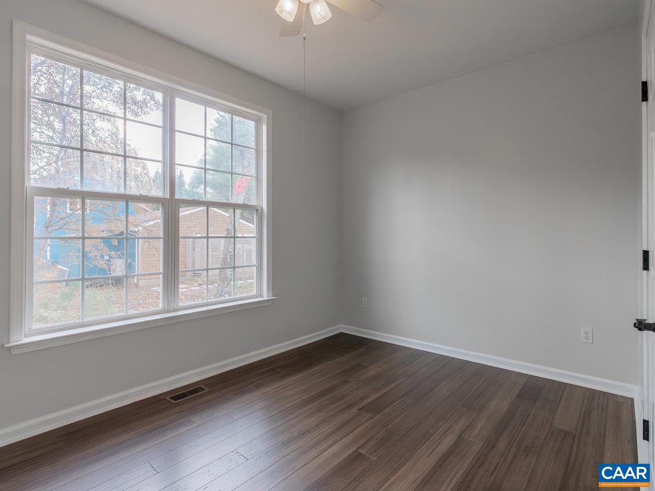 GREEN ACRES - Residential