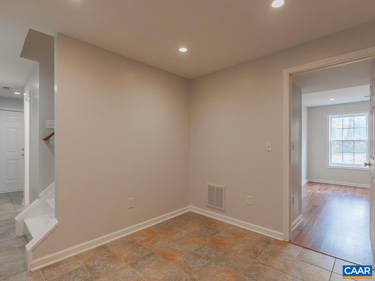 GREEN ACRES - Residential