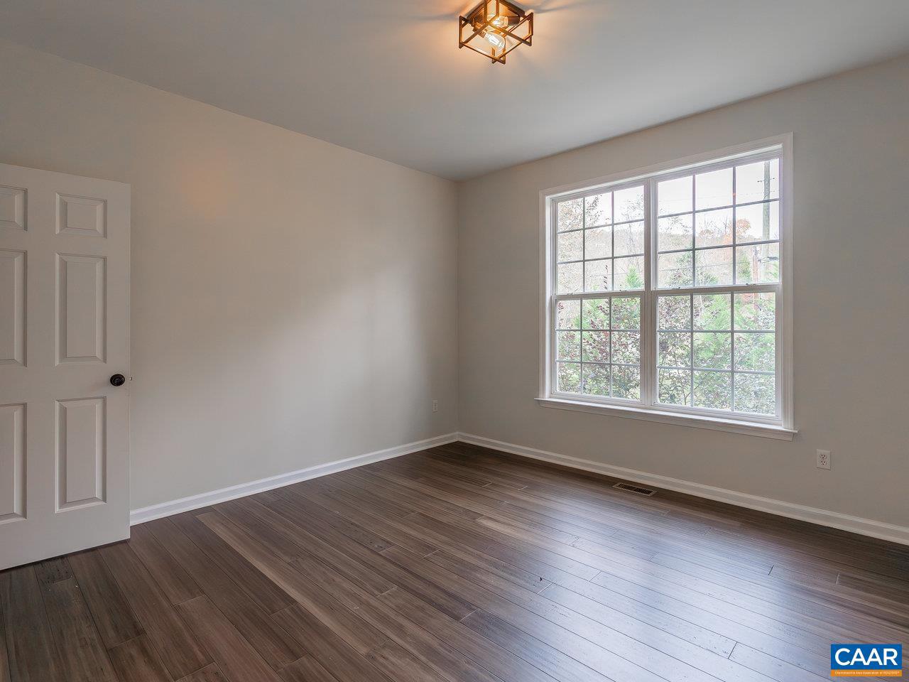 GREEN ACRES - Residential