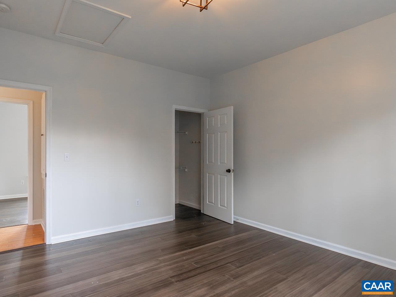 GREEN ACRES - Residential