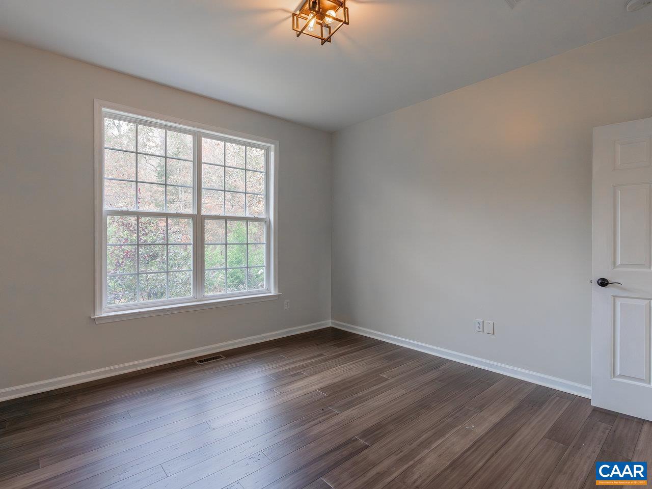 GREEN ACRES - Residential