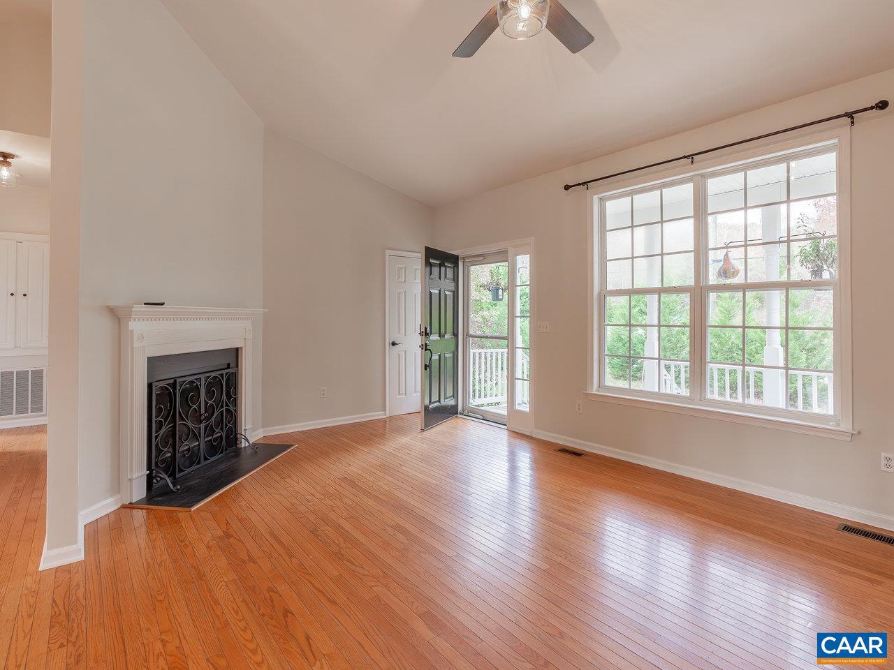 GREEN ACRES - Residential