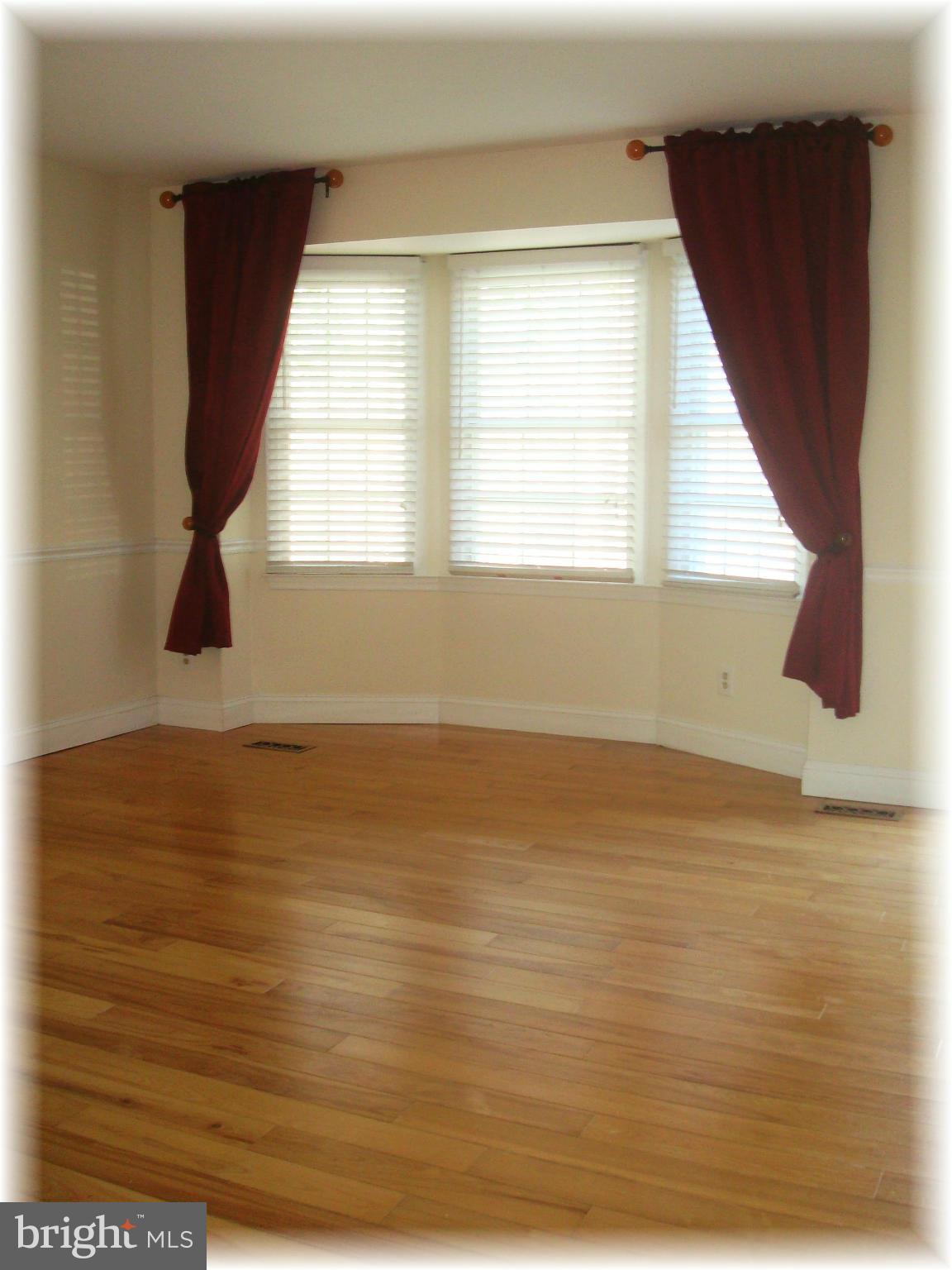 FOXBOROUGH FARMS - Residential