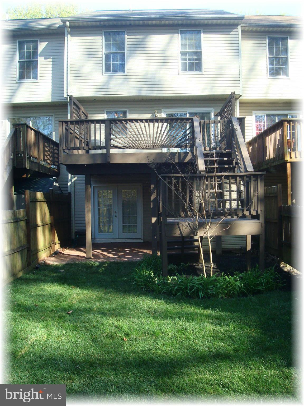 FOXBOROUGH FARMS - Residential