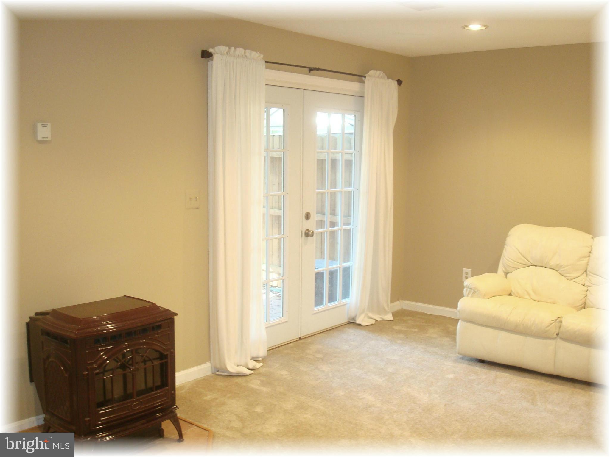 FOXBOROUGH FARMS - Residential