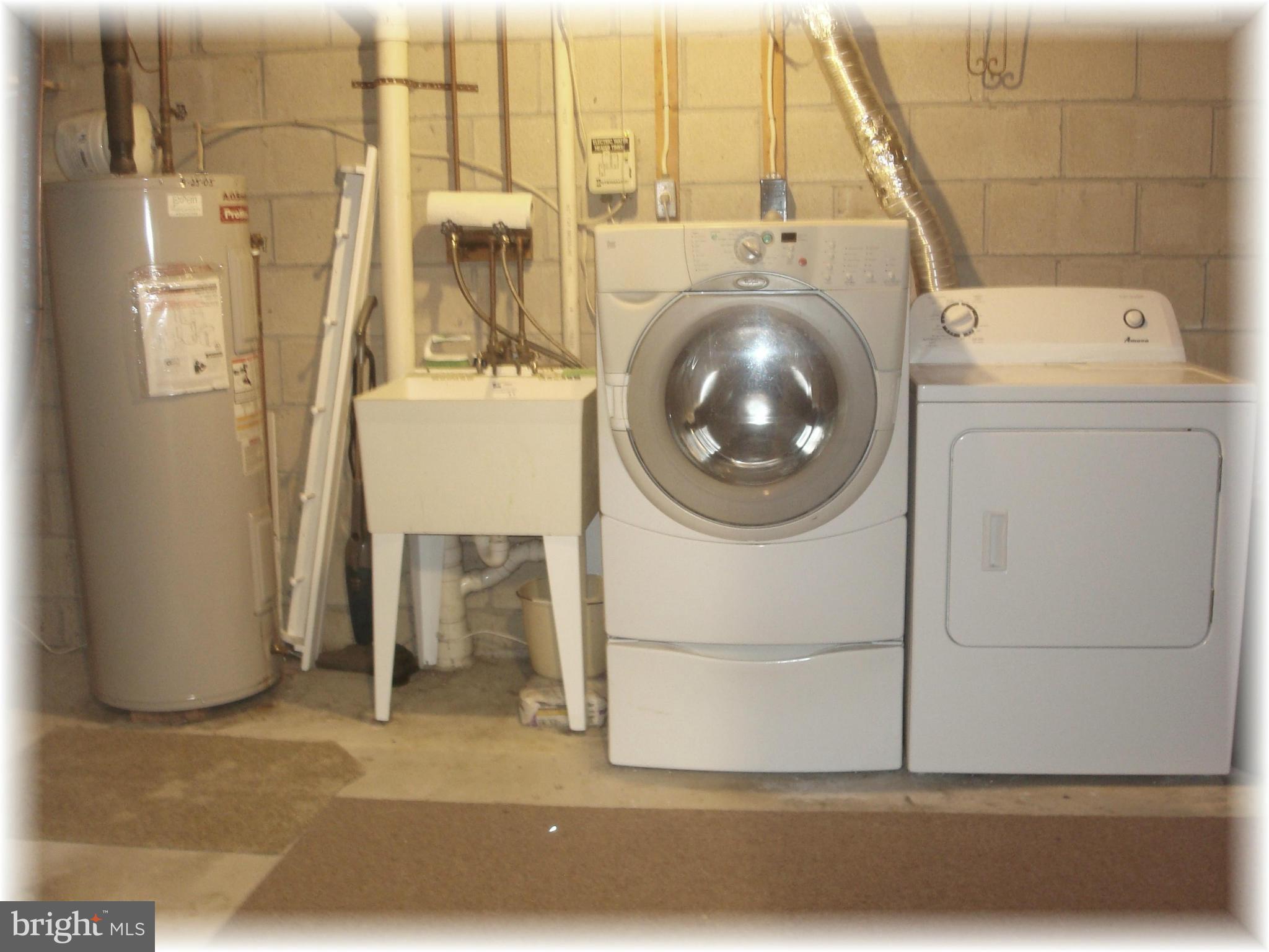 FOXBOROUGH FARMS - Residential