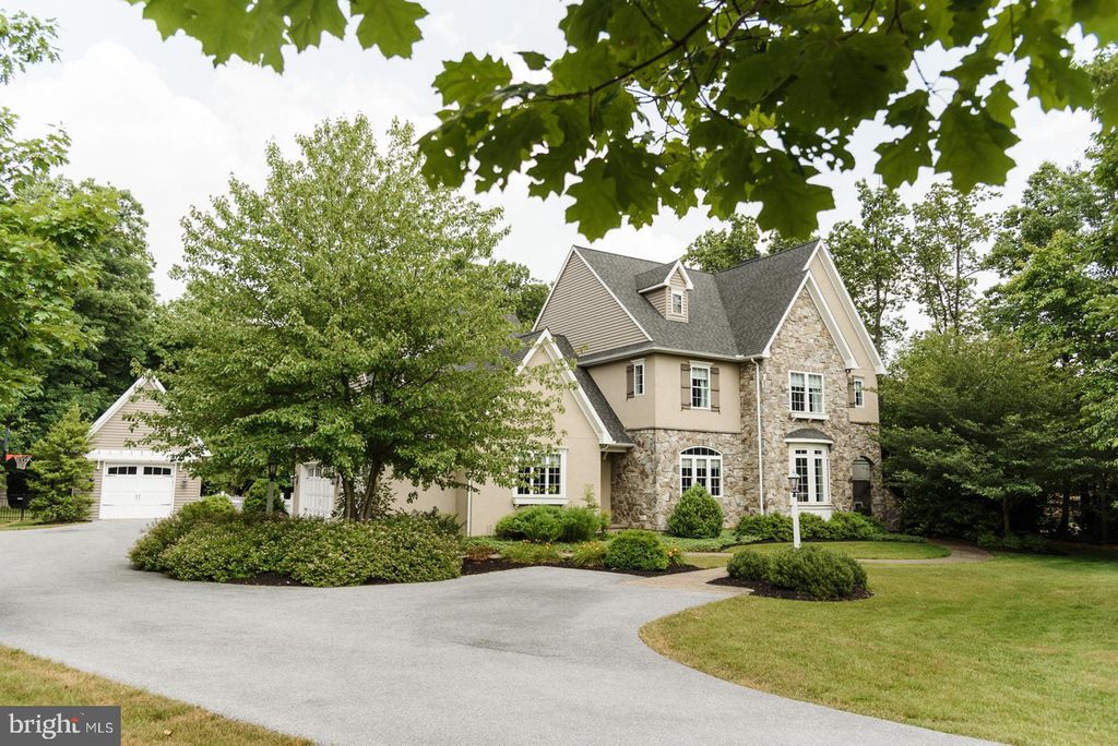 Photo of 521 Meetinghouse Road, GAP, PA 17527 (MLS # PALA2084162)