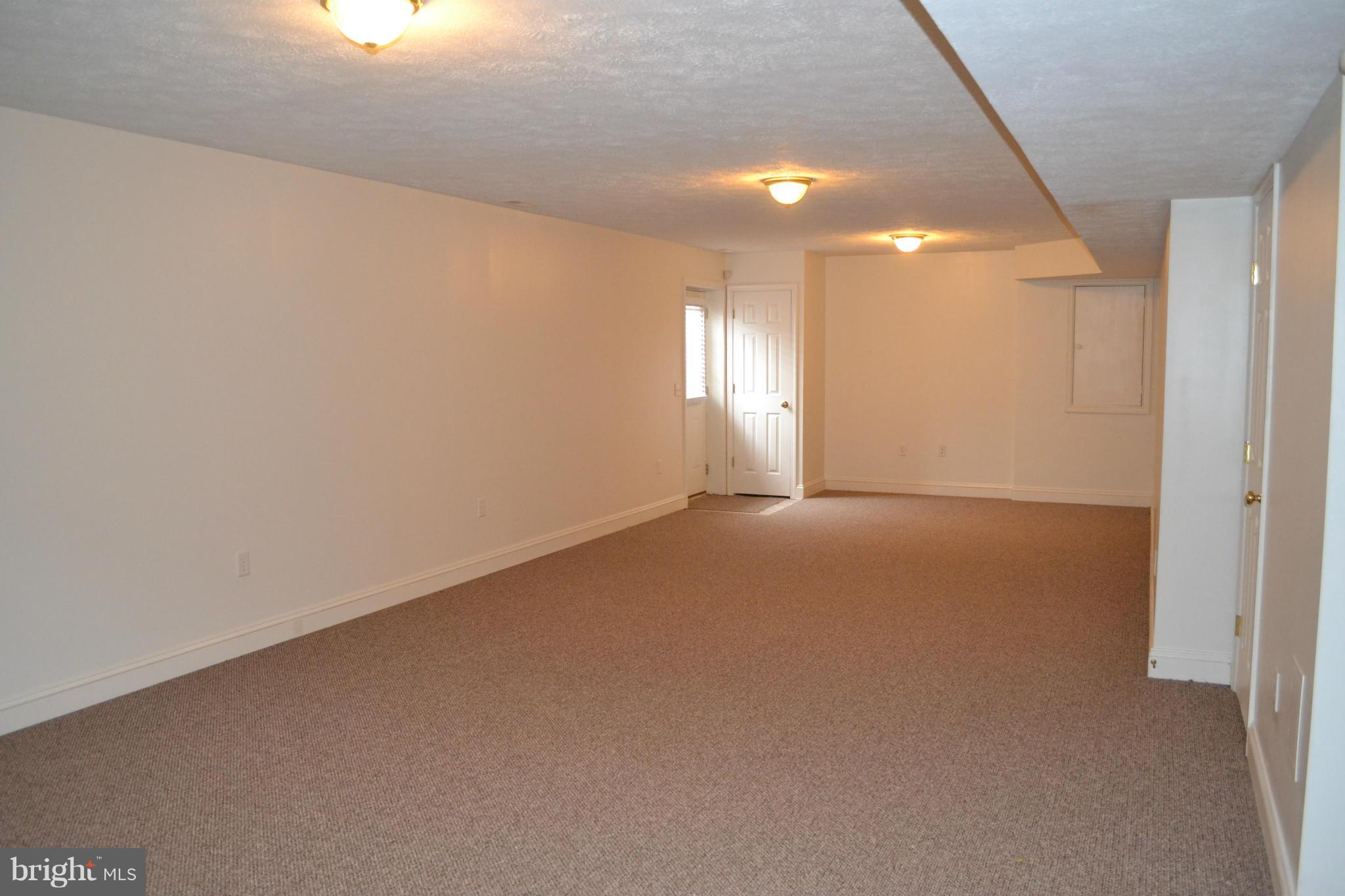 WIDEWATER VILLAGE - Residential Lease