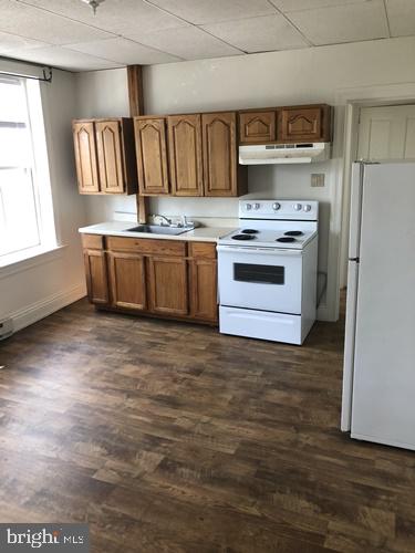 DOWNTOWN YORK - Residential Lease