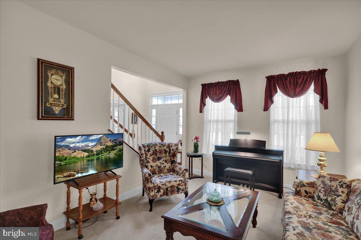 MIDDLECREEK FARMS - Residential