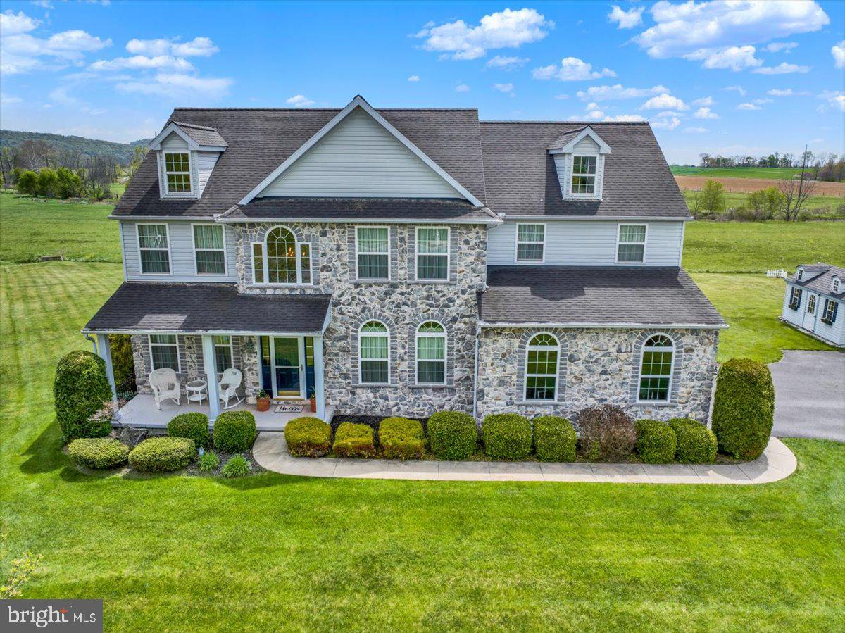 404 SOUTHFIELD DRIVE