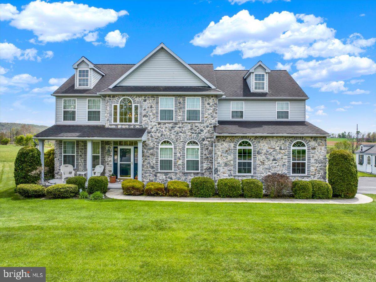 404 SOUTHFIELD DRIVE