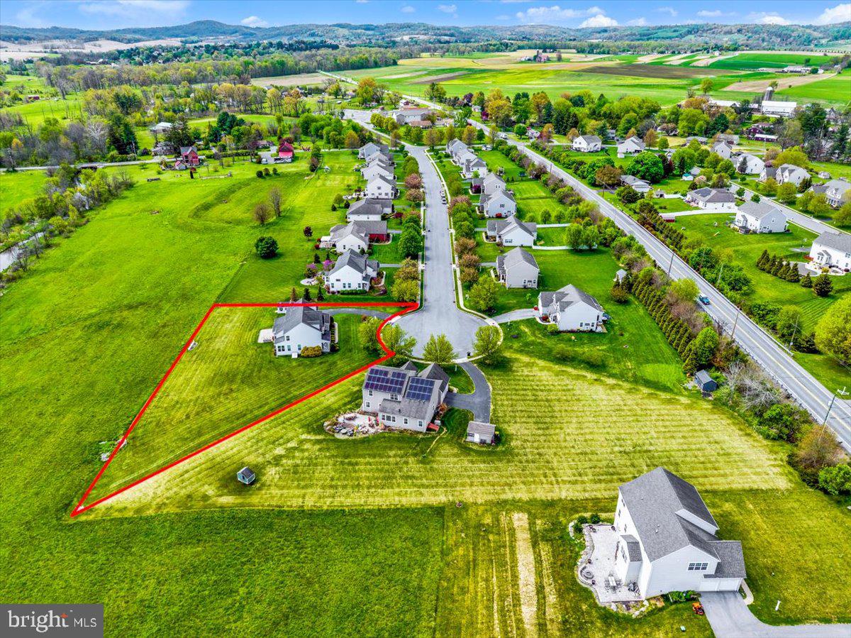 MIDDLECREEK FARMS - Residential
