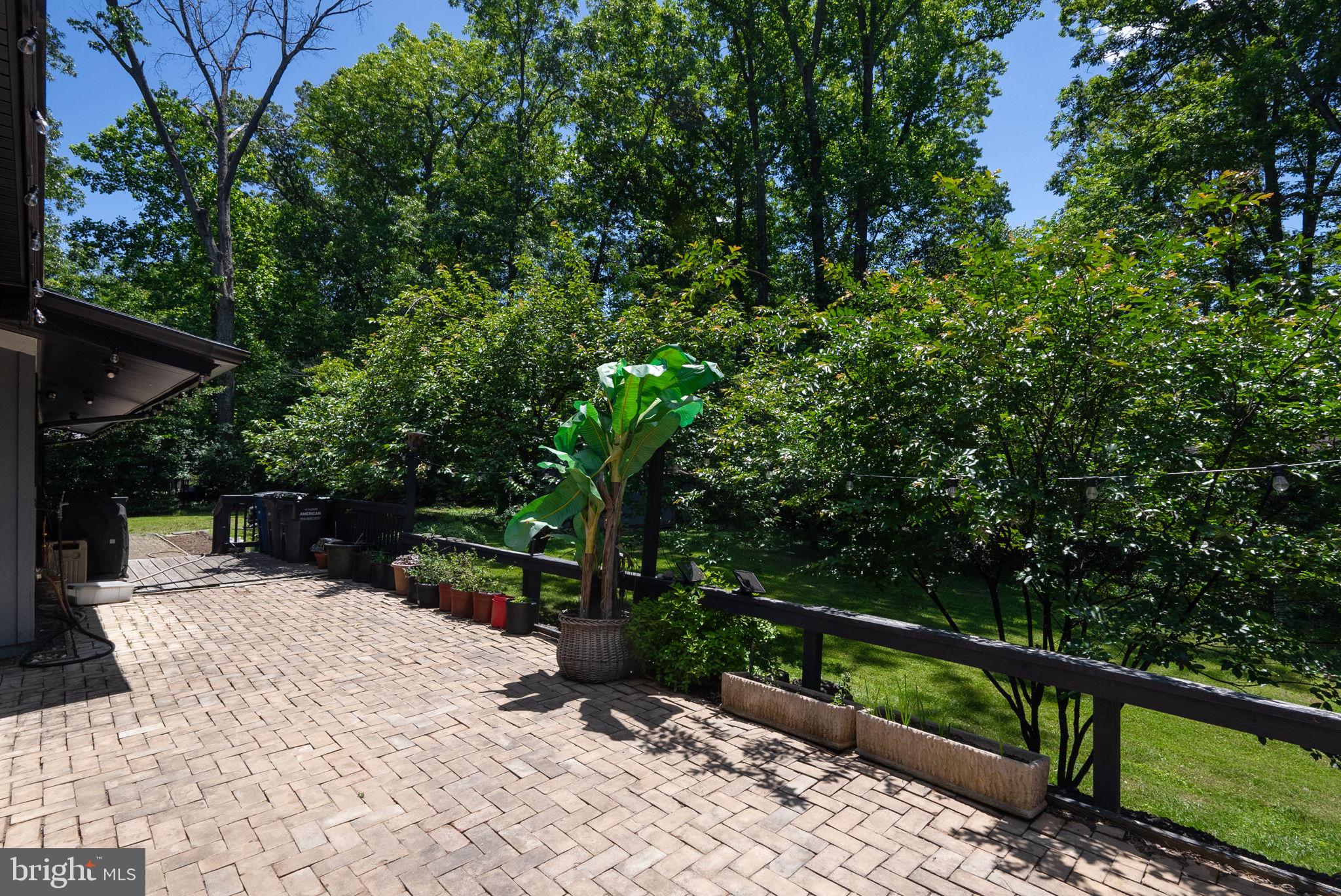 MANTUA - Residential