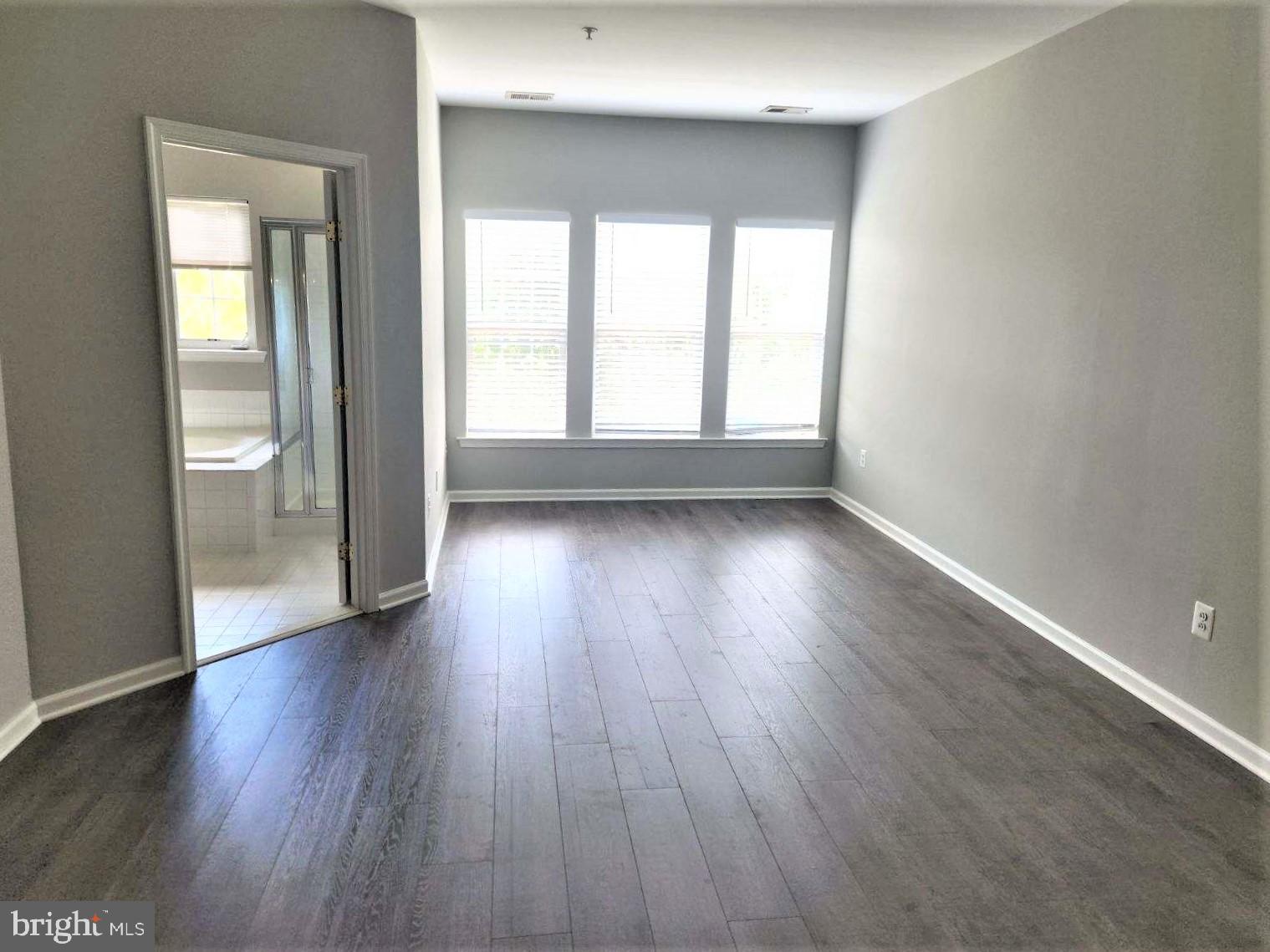 VILLAGES OF URBANA - Residential Lease